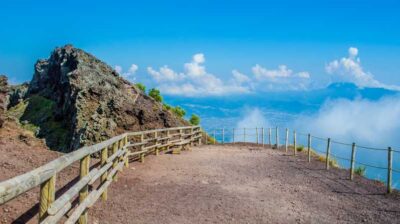 Vesuvius and Herculaneum - Pickup in Via Roma: where your day actually starts