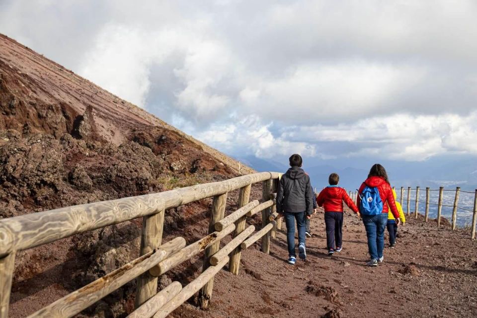 Vesuvius: Skip-the-line tickets with round trip transport - Skip-the-Line Tickets: Why It Matters on Vesuvius Days