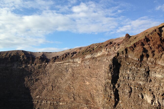 Vesuvius, V.I.P. the only Tour with Volcanological Guide - Book or pass? My honest recommendation