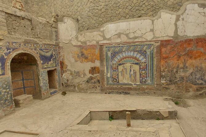 Visit in Pompeii - Herculaneum Private Tour with Ada - Frescoes and Mosaics You Can Actually See Clearly
