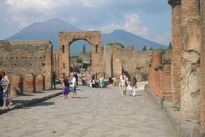 Visit in Pompeii - Pompeii Private Tour with Ada - Why this Pompeii setup works better than DIY