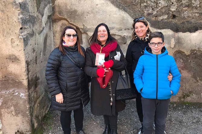 Visit Pompeii with an expert professional guide (2/3 hours) - Price and logistics: what you’re actually paying for