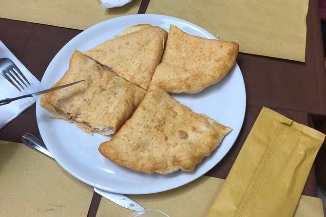 Walking Food Tour of Naples with Tastings - Spaccanapoli: Narrow Streets, Real Daily Life