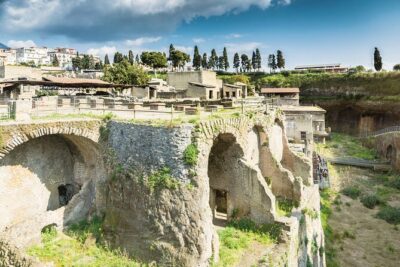 Walking Tour of Herculaneum with Local Guide - The small museum stop with the ancient boat: Salone della Barca di Ercolano
